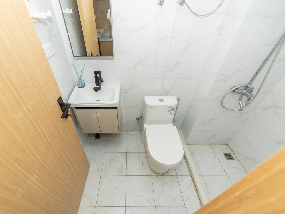 常州弘阳云峯在售二手房源室内图_小牛看房