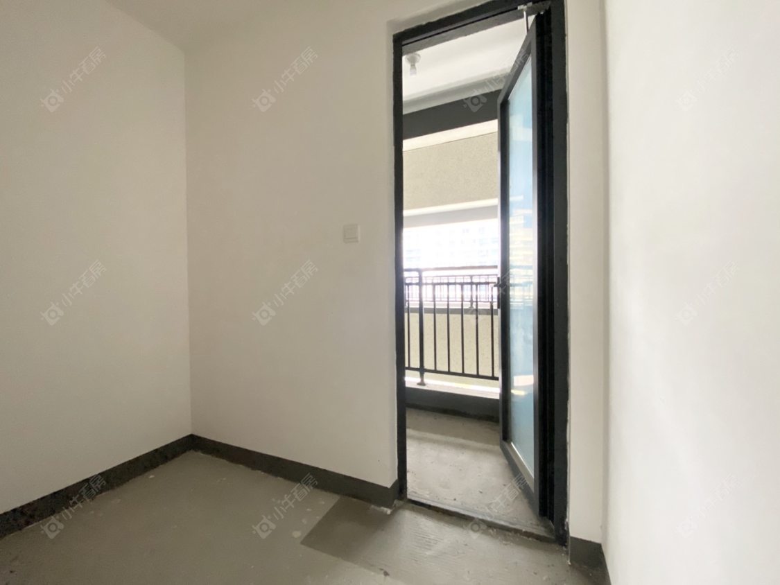 远洋心里在售二手房