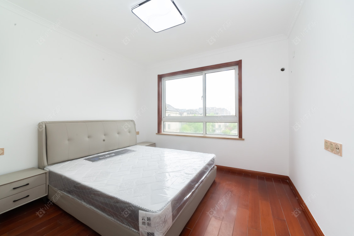 常州绿地世纪城三期在售二手房源室内图_小牛看房