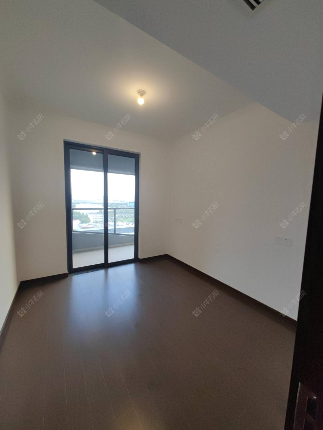 常州蓝光晶曜在租房源室内图_小牛看房