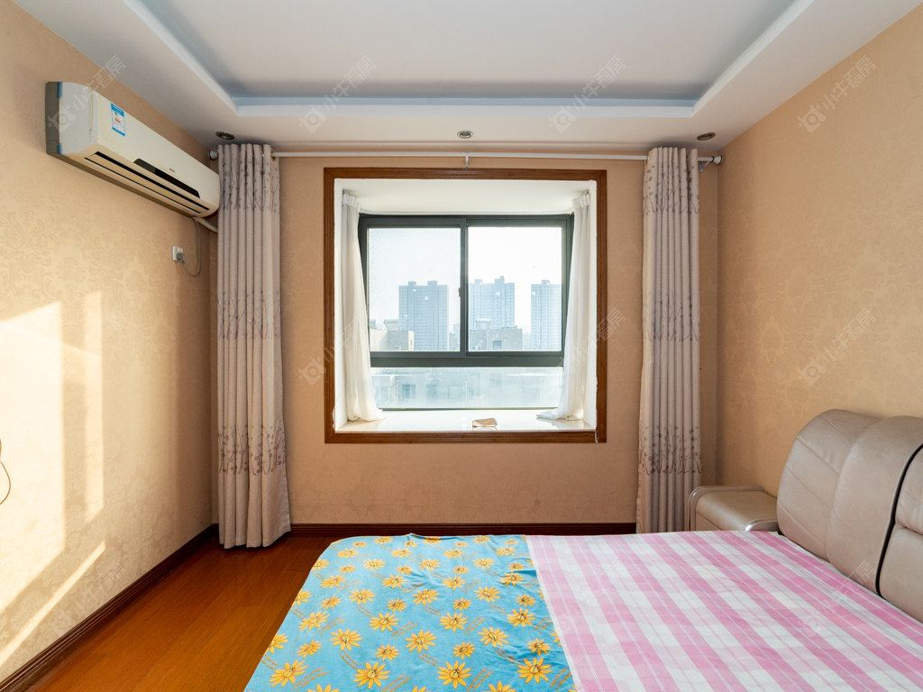 玉龙湾花园房源室内图 常州玉龙湾花园在售二手房源室内图_小牛看房