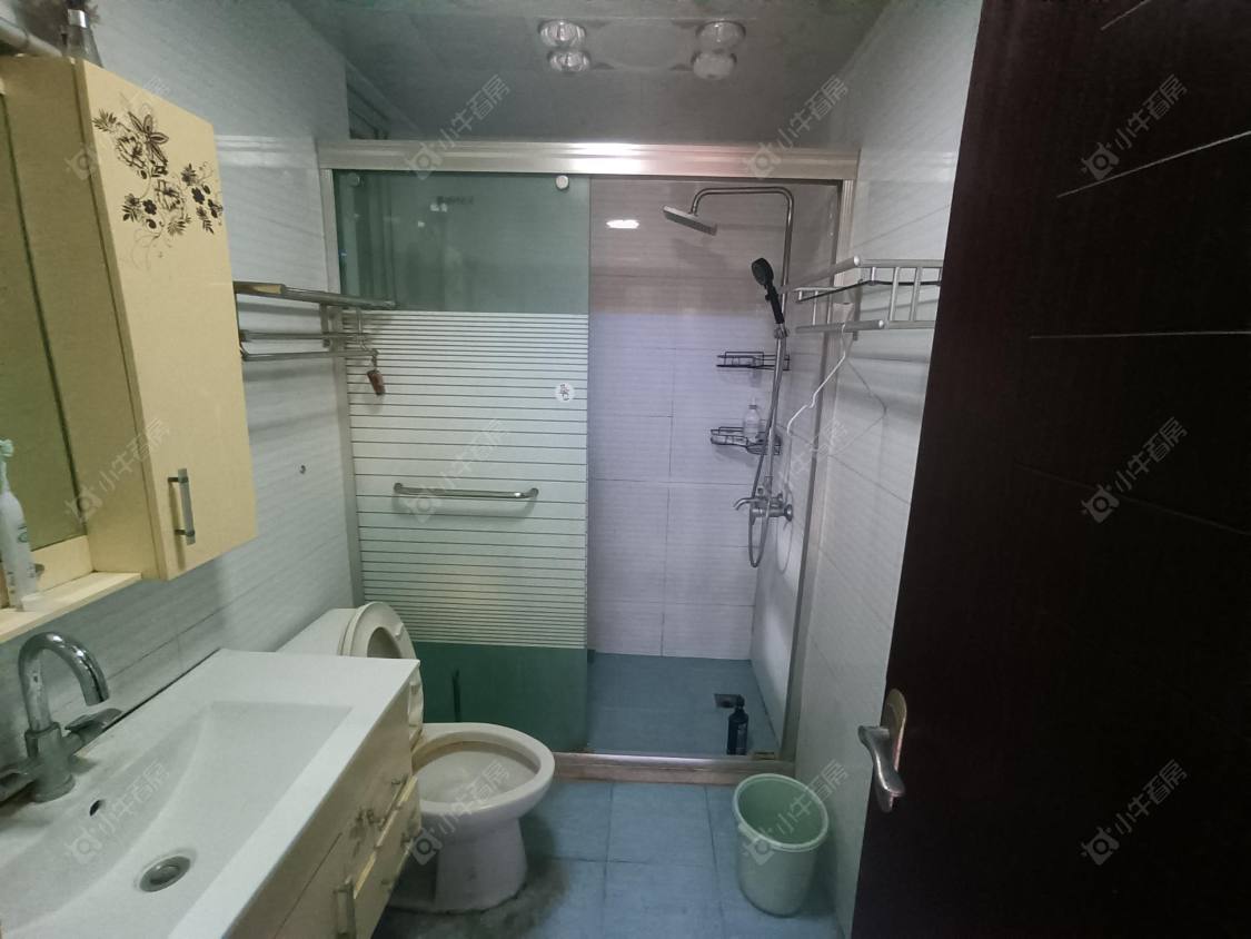 常州港龙华庭在租房源室内图_小牛看房