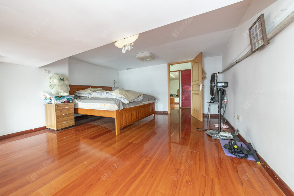 常州吾悦广场金苹果公寓在售二手房源室内图_小牛看房