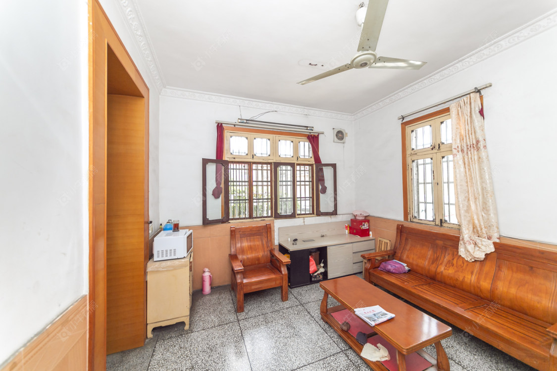 常州荆川村委3室2厅3卫在售二手房房源图片