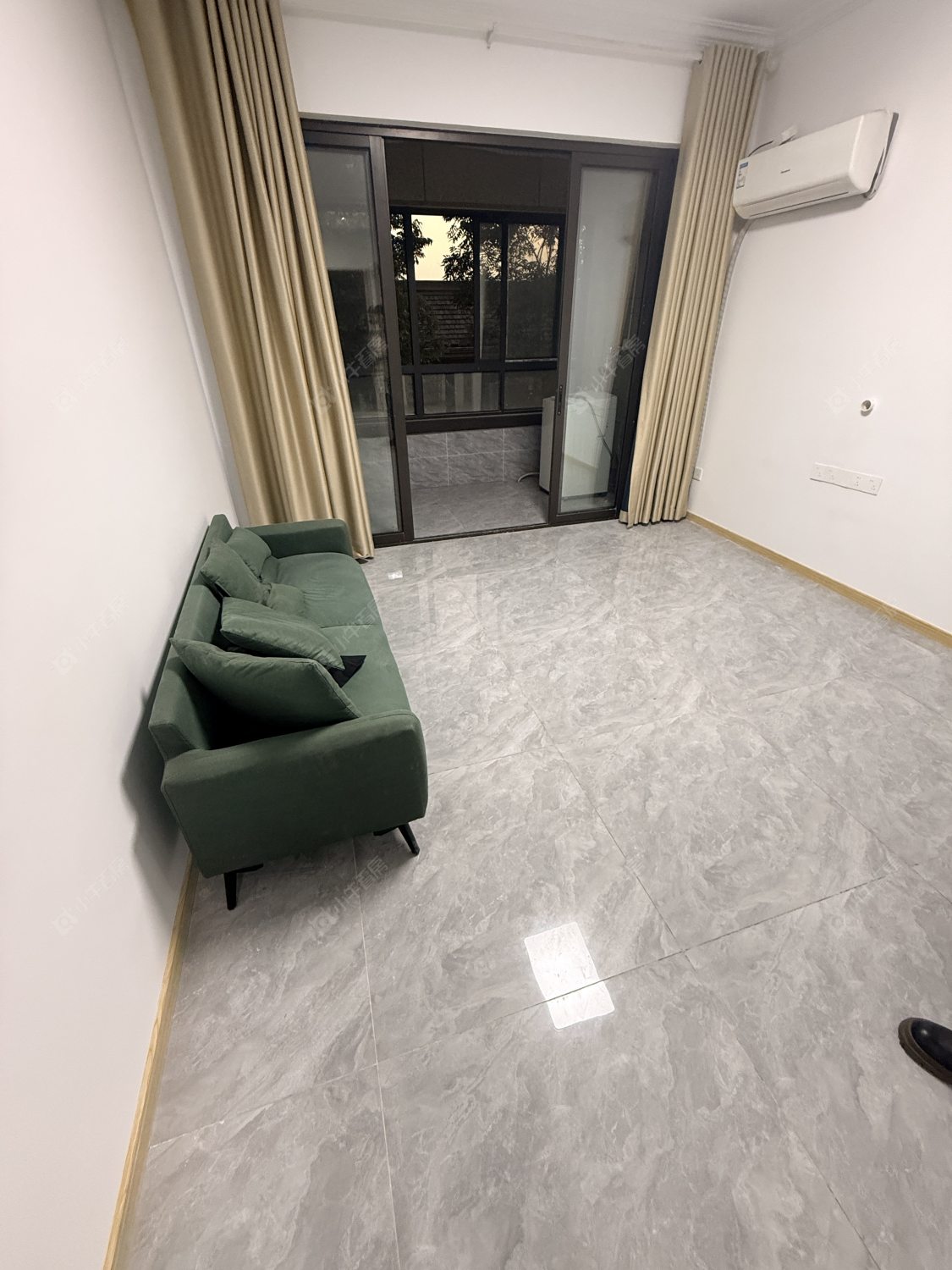 常州玉兰广场二期2室2厅在租房源出租