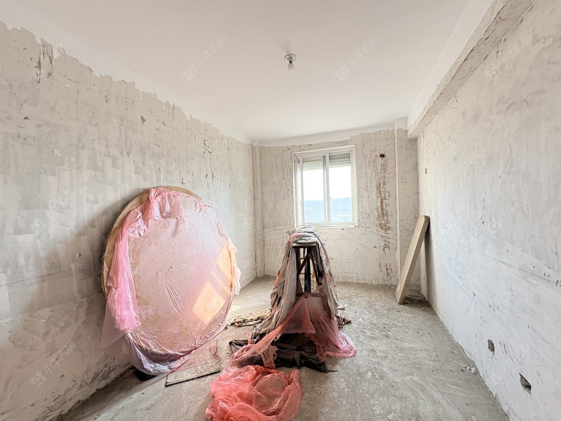 丹阳迈村新城在售二手房源室内图_小牛看房