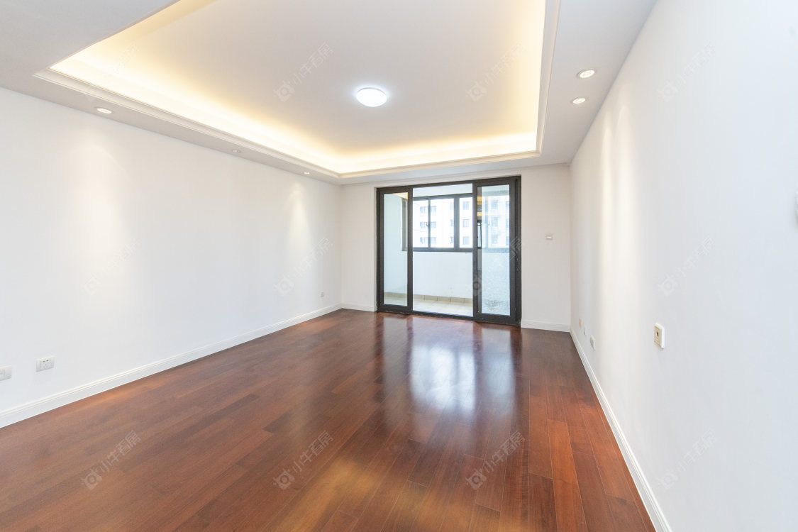 常州绿地峰云汇在售二手房源室内图_小牛看房