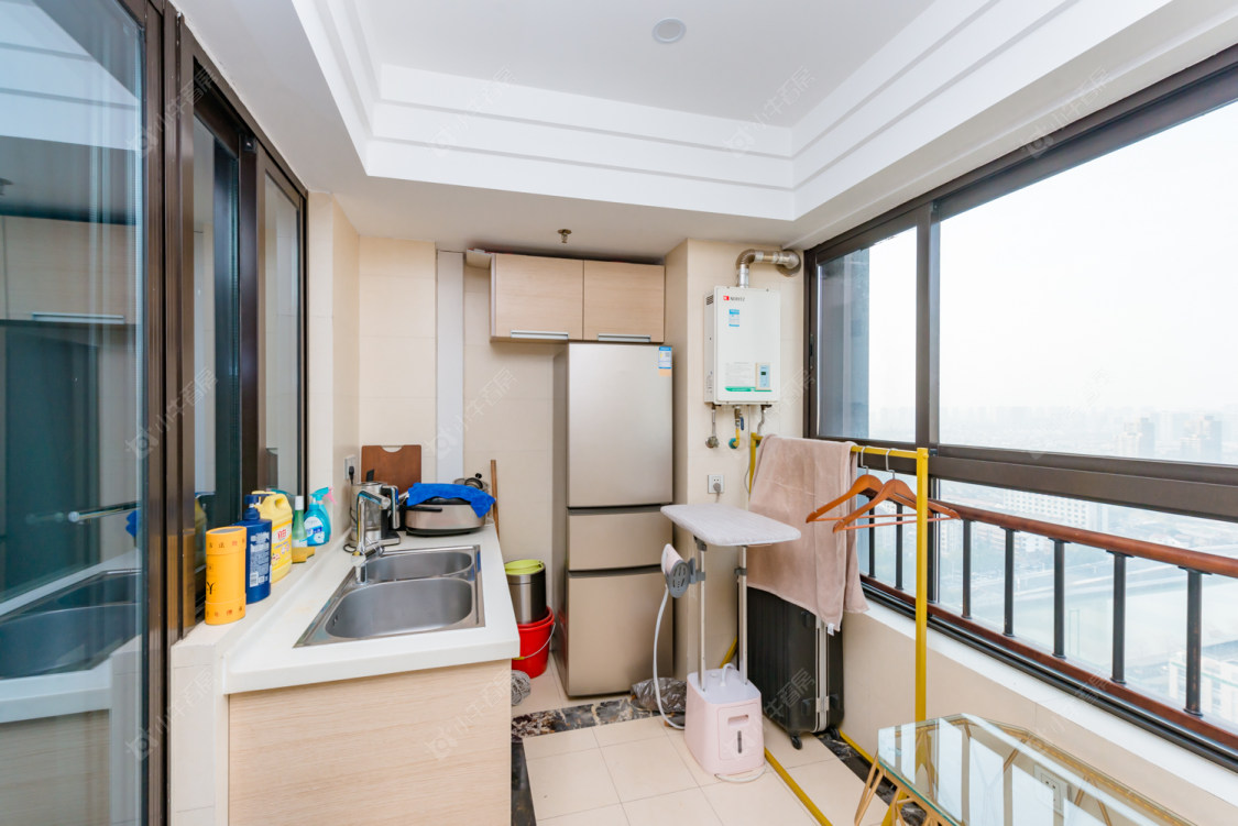 常州吾悦国际在售二手房源室内图_小牛看房