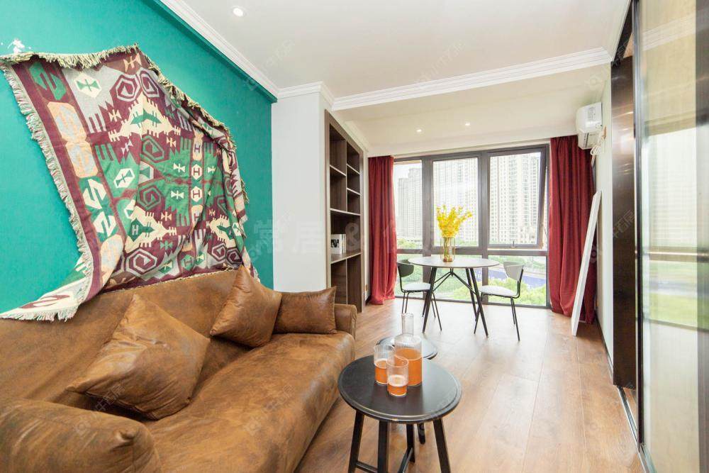 常州融锦融御华庭在售二手房源室内图_小牛看房