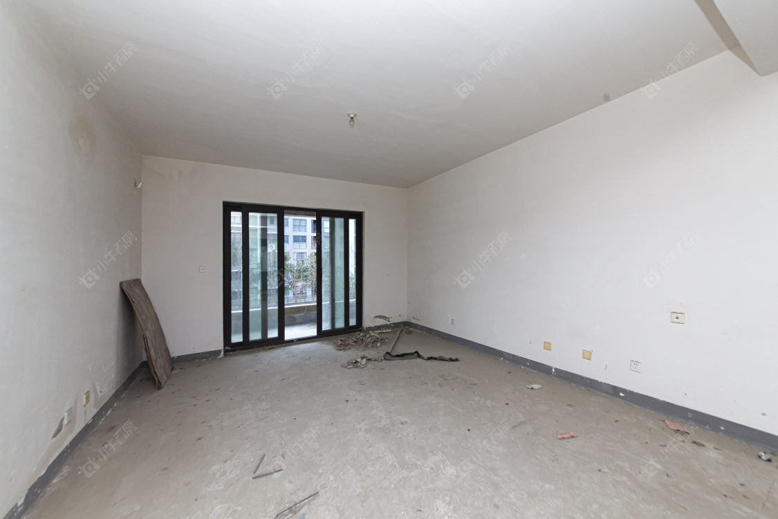 绿地香奈别墅区房源室内图 常州绿地香奈别墅区在售二手房源室内图_小牛看房