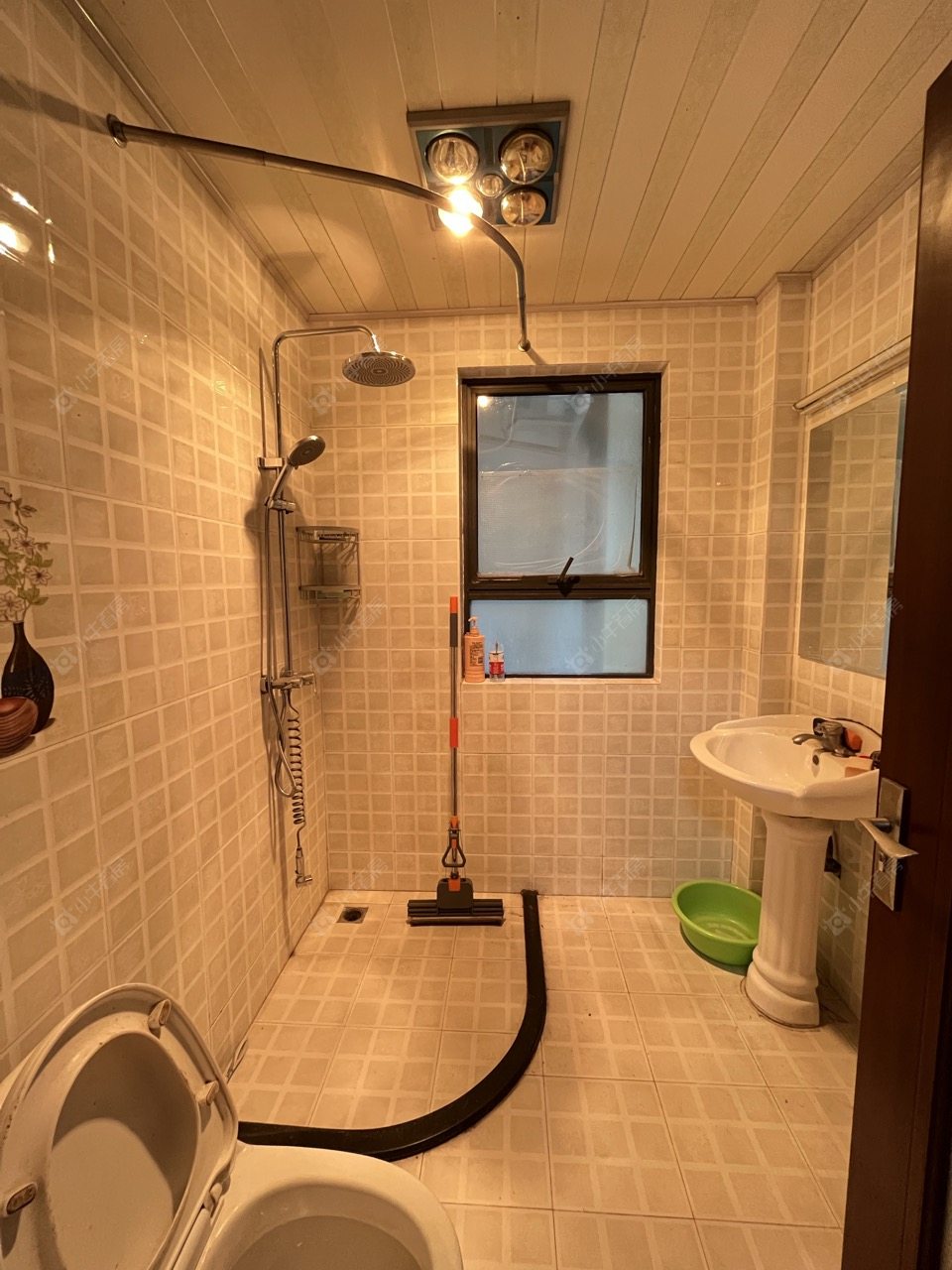 常州世茂香槟湖一期在租房源室内图_小牛看房