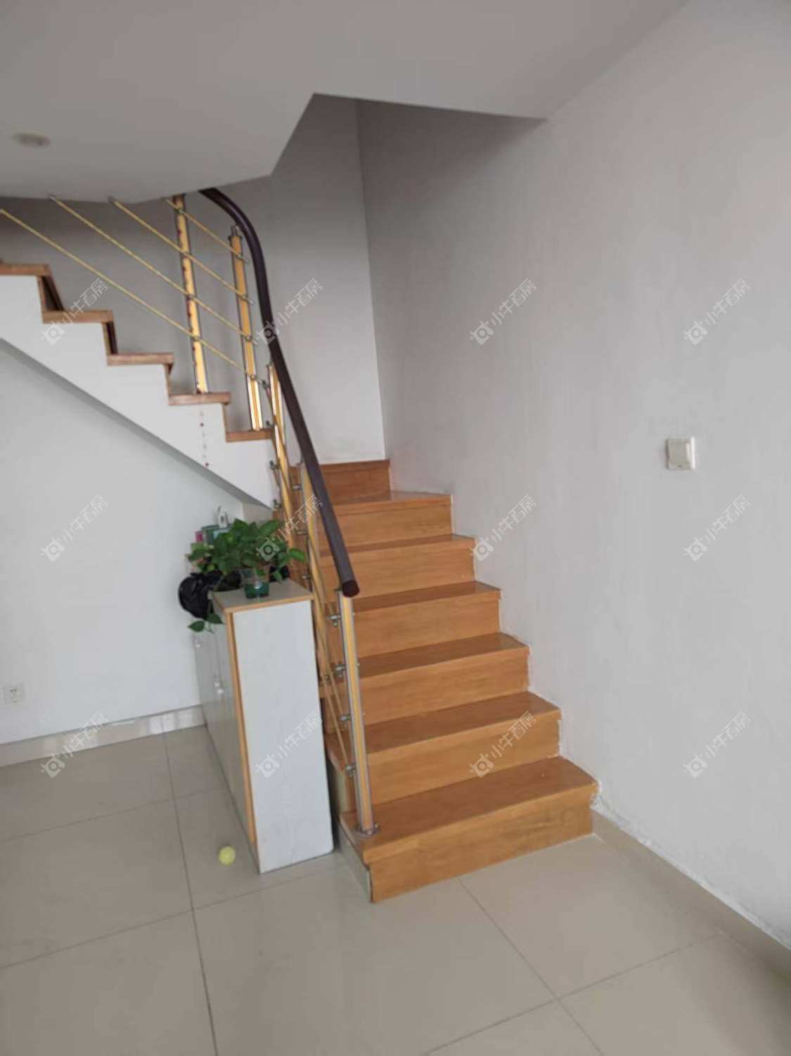 常州亚泰财富中心在租房源室内图_小牛看房