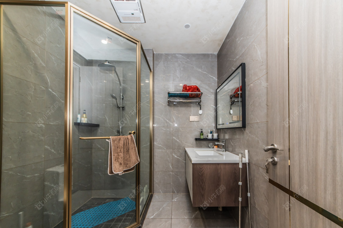 常州世茂香槟湖一期在售二手房源室内图_小牛看房