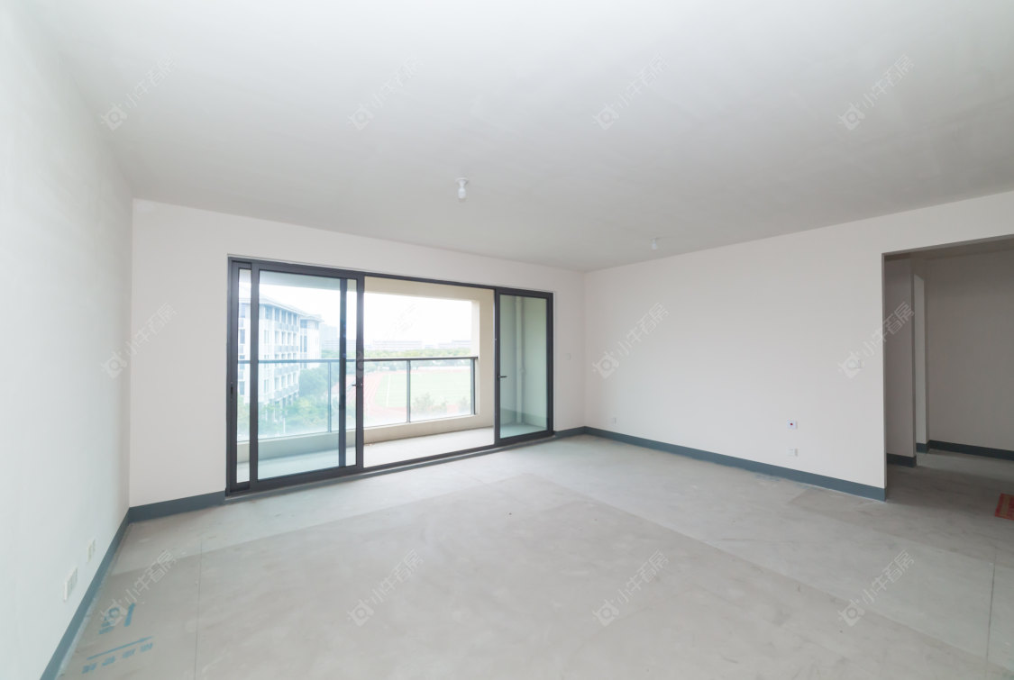 常州美的世茂云筑在售二手房源室内图_小牛看房