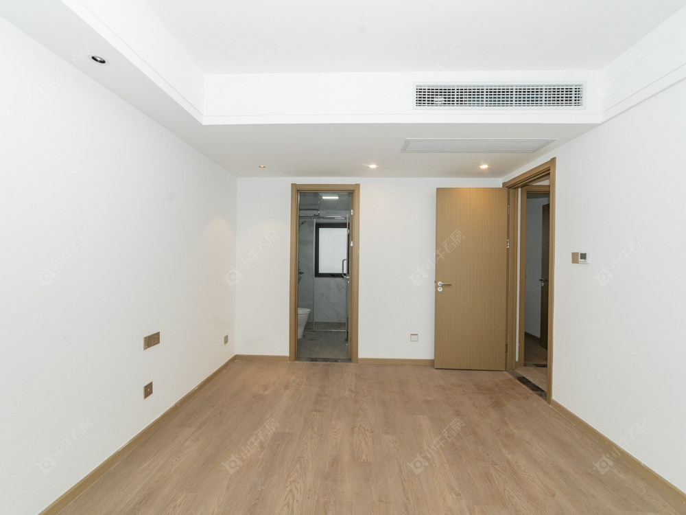 常州绿地香港名墩道在售二手房房源室内图_小牛看房