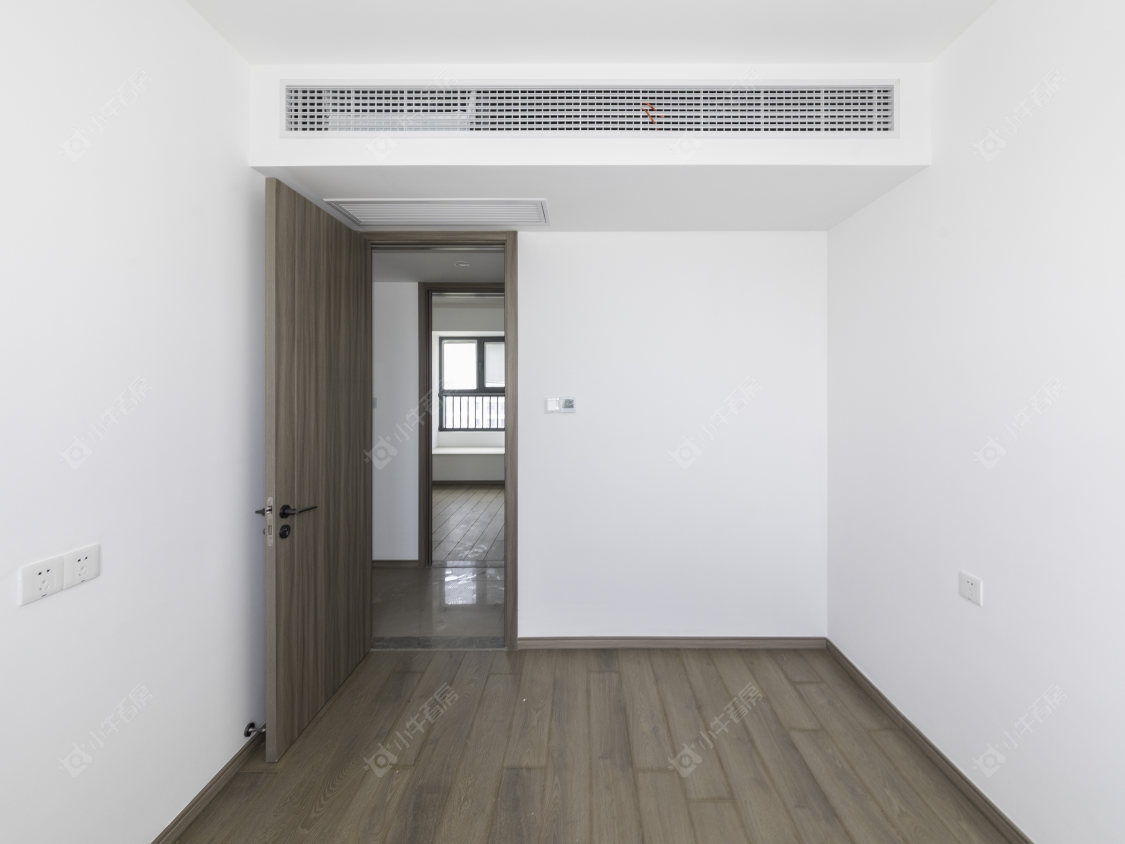 常州弘阳云峯在售二手房源室内图_小牛看房