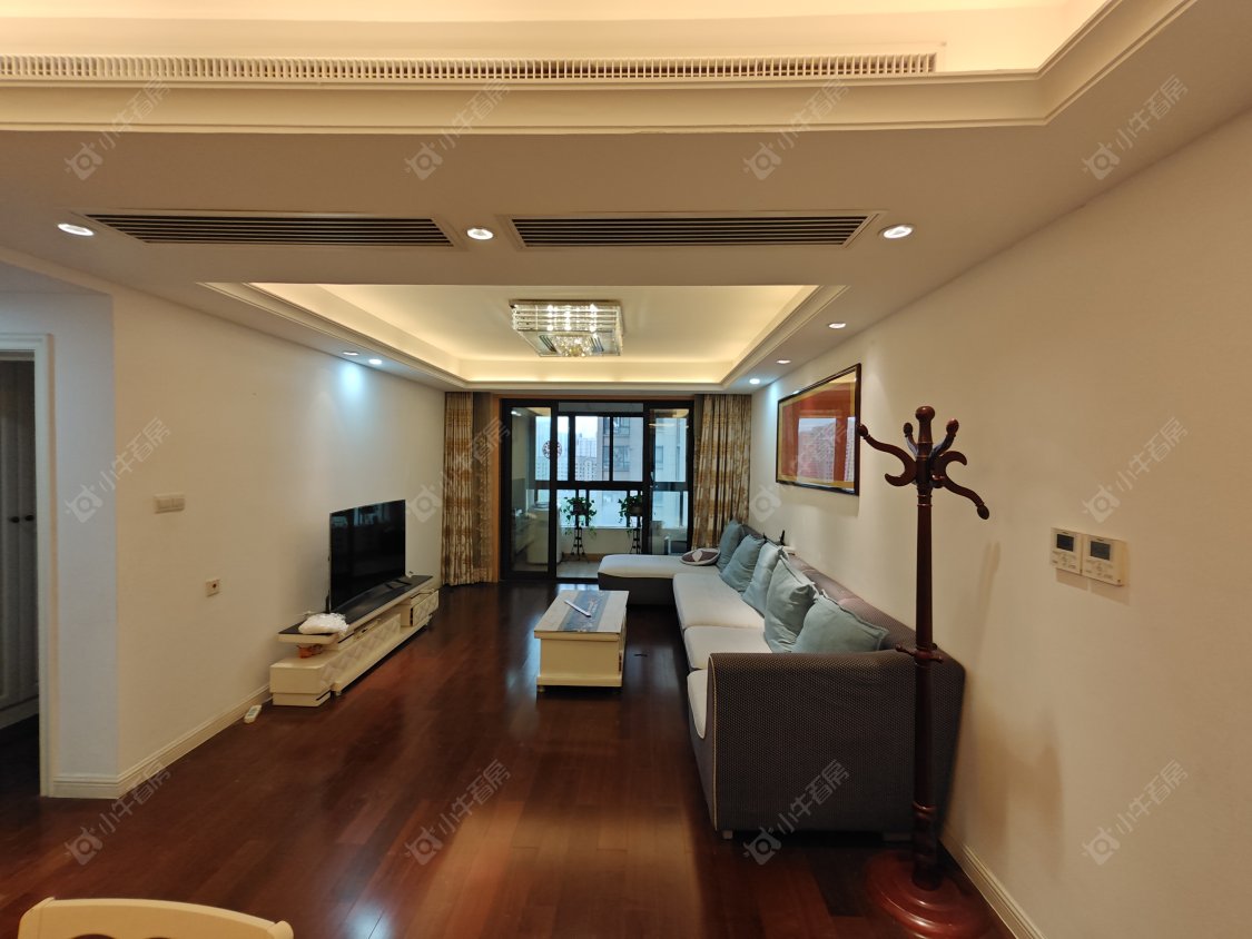 常州绿地峰云汇在租房源室内图_小牛看房