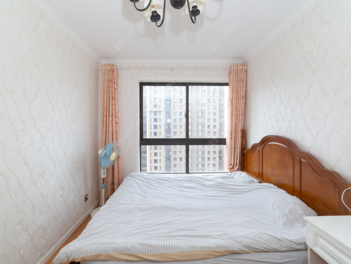 常州世茂香槟湖三期在售二手房源室内图_小牛看房