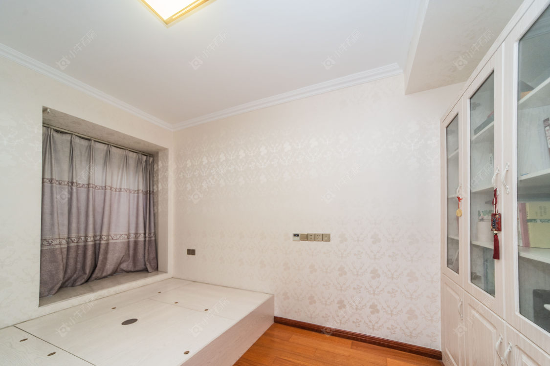 常州世茂香槟湖二期在售二手房源室内图_小牛看房