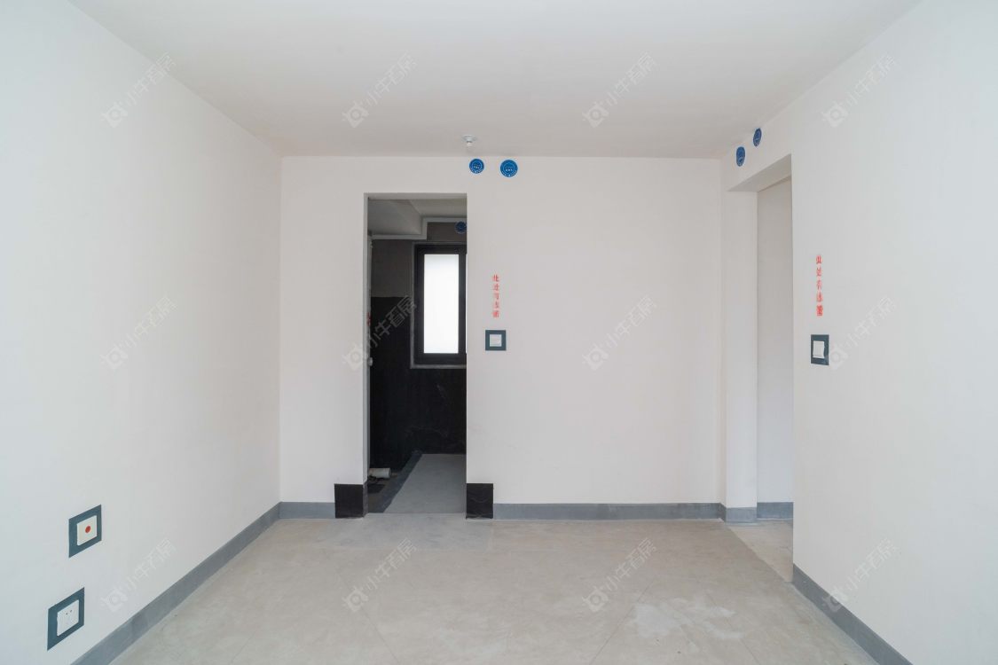 常州保利和光晨樾在售二手房源室内图_小牛看房