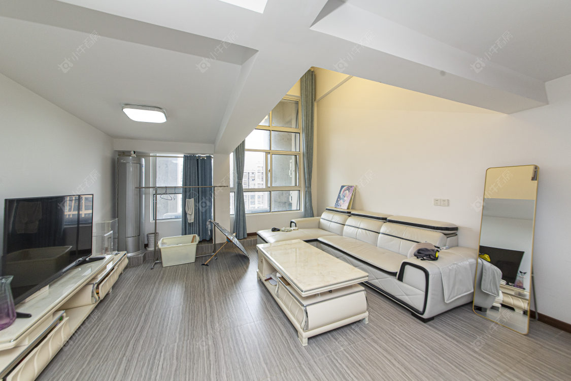 常州宏图大厦在售二手房源室内图_小牛看房