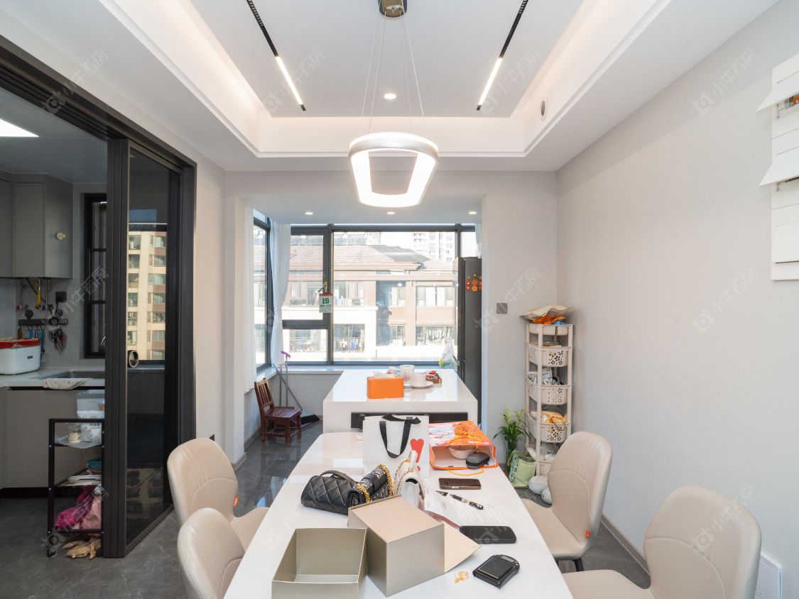 常州雅居乐路劲棠颂在售二手房源室内图_小牛看房