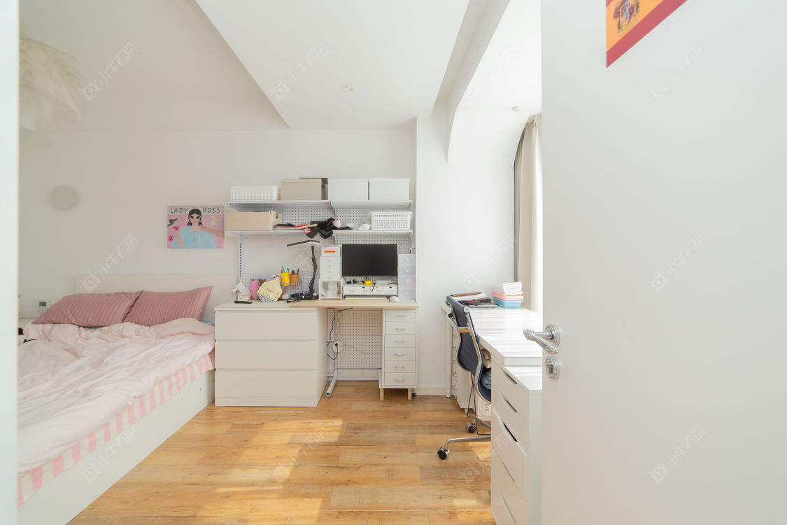 常州世茂香槟湖二期在售二手房源室内图_小牛看房