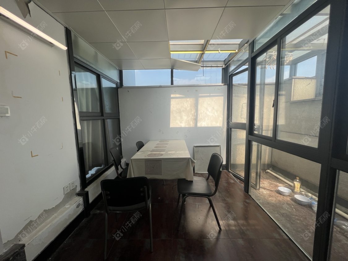 常州亚泰财富中心在租房源室内图_小牛看房