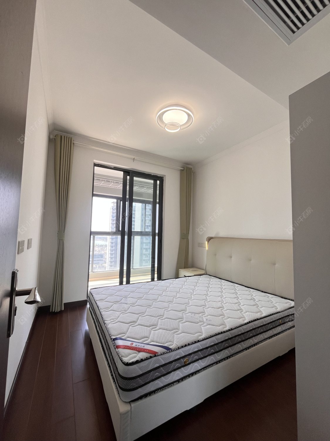 常州蓝光晶曜在租房源室内图_小牛看房