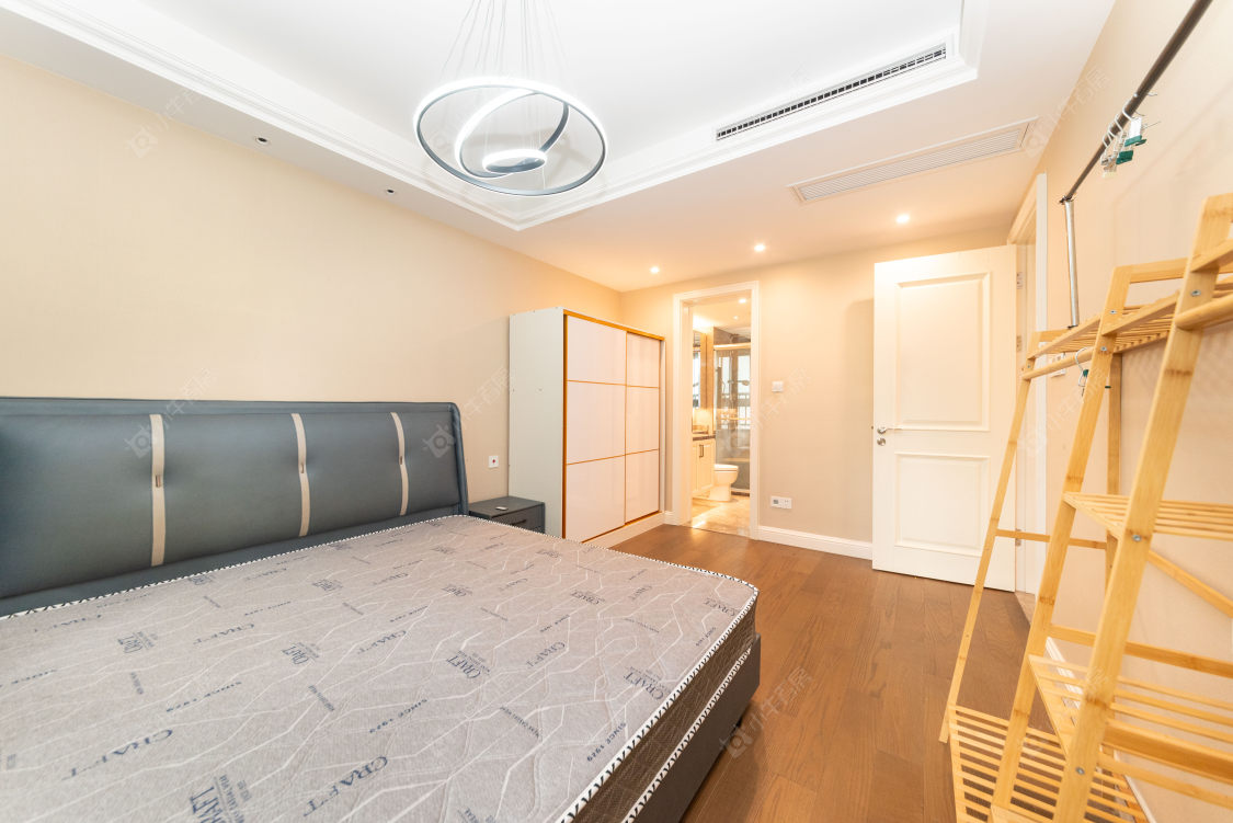 常州新城华宇悦隽公馆在售二手房源室内图_小牛看房