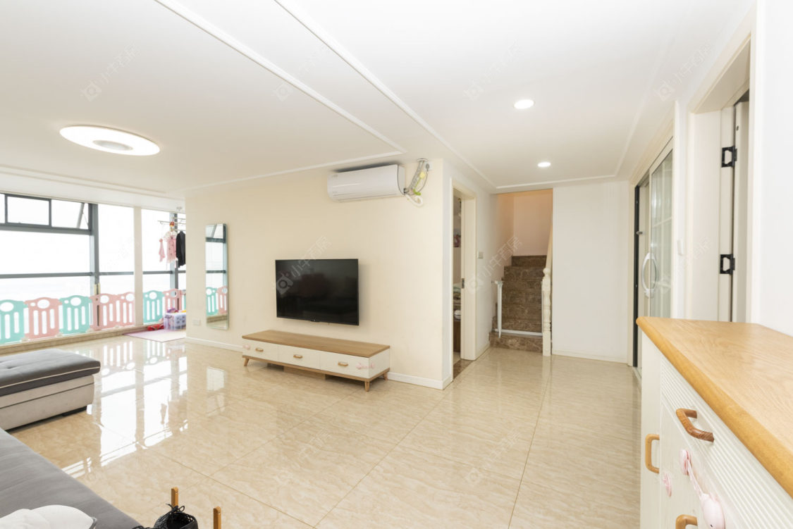 常州亚泰财富中心在售二手房源室内图_小牛看房