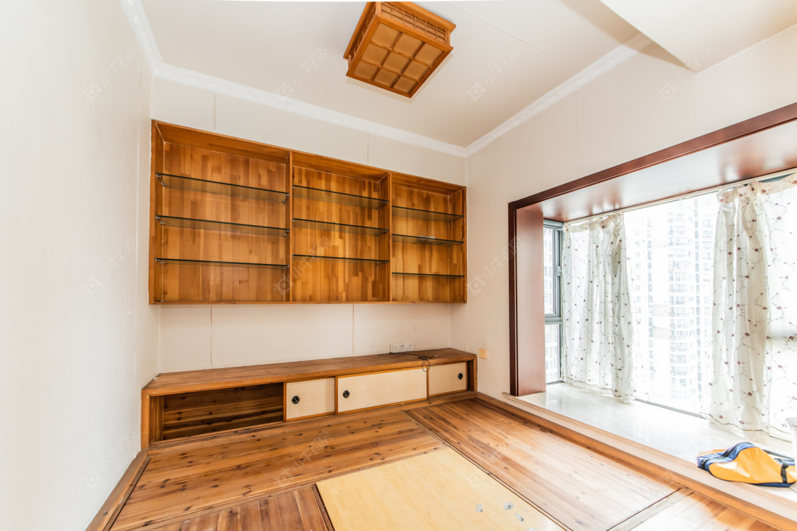 常州世茂香槟湖一期在售二手房源室内图_小牛看房