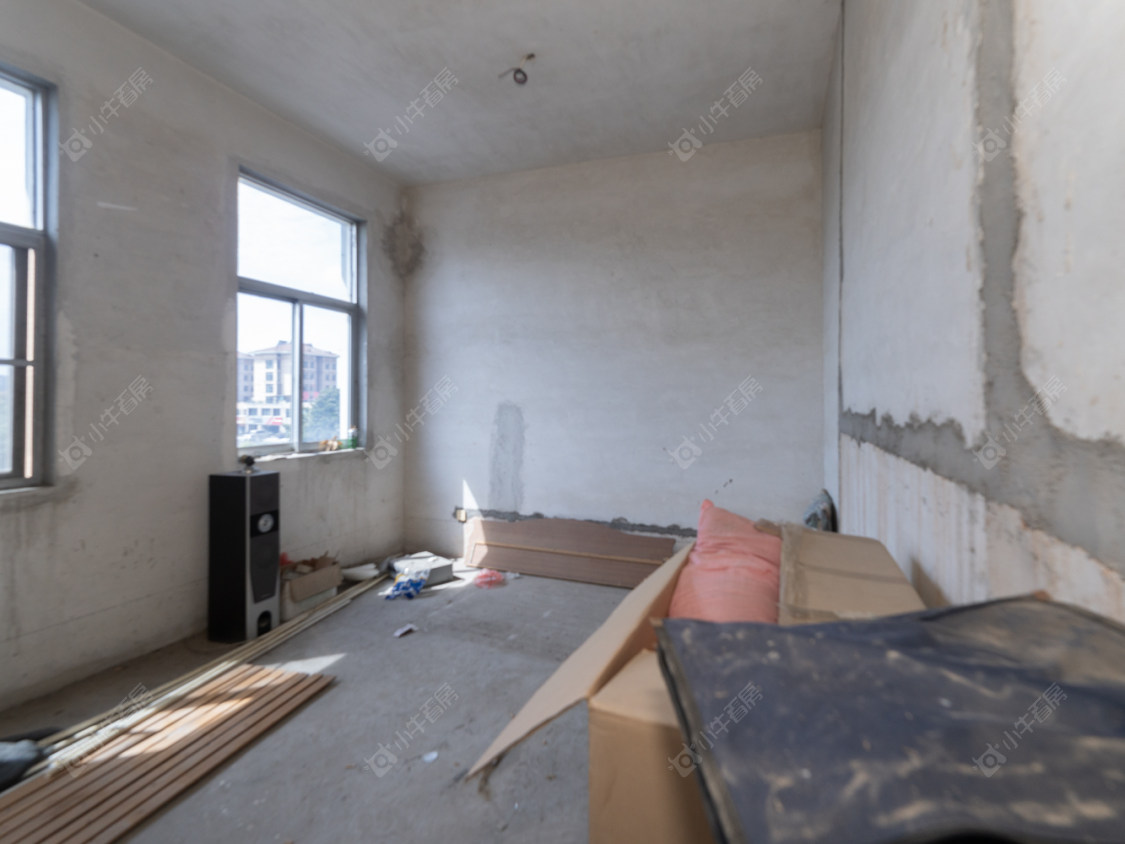 常州建设街在售二手房源室内图_小牛看房