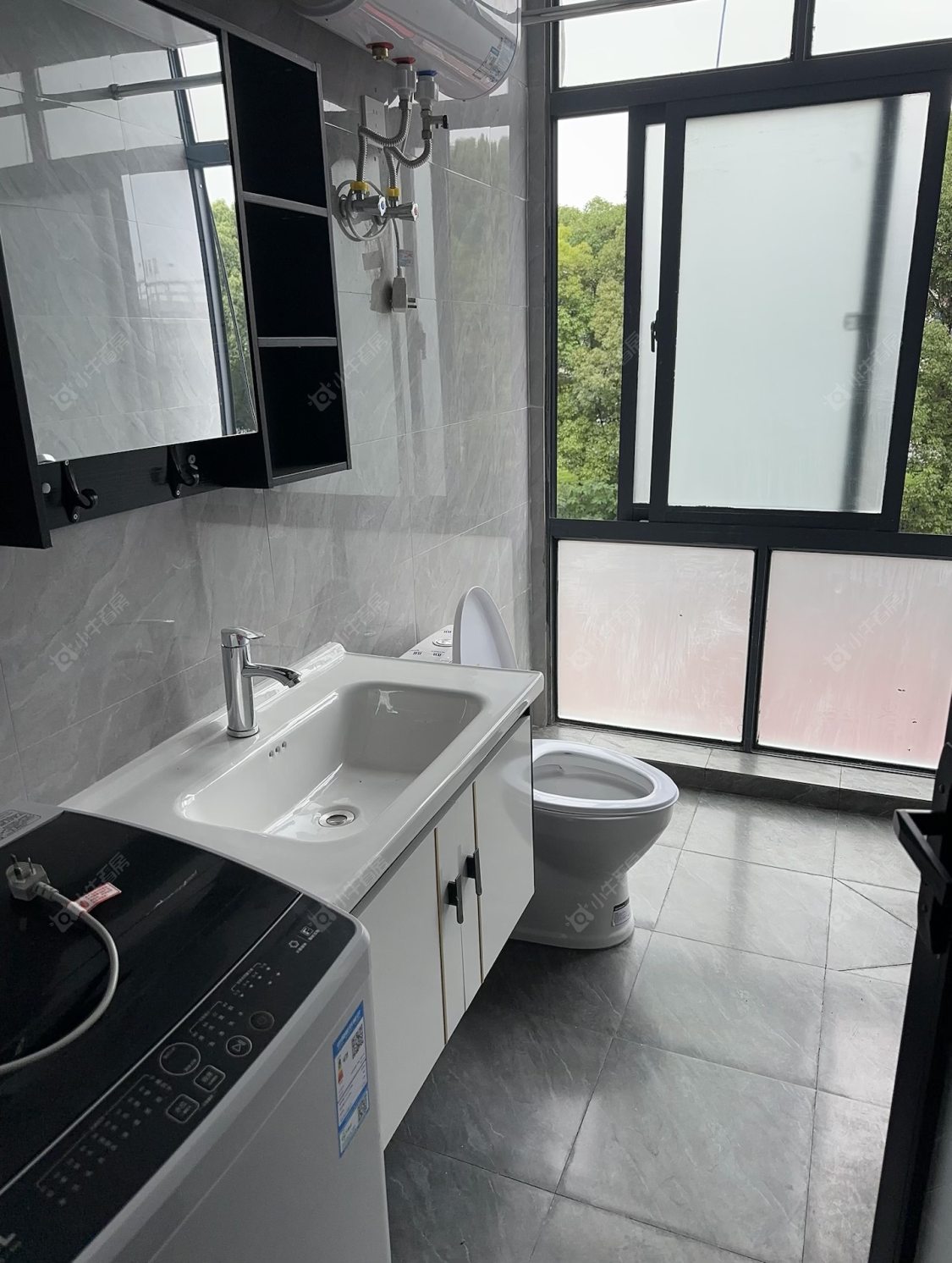 丹阳凤凰国际出租_小牛看房