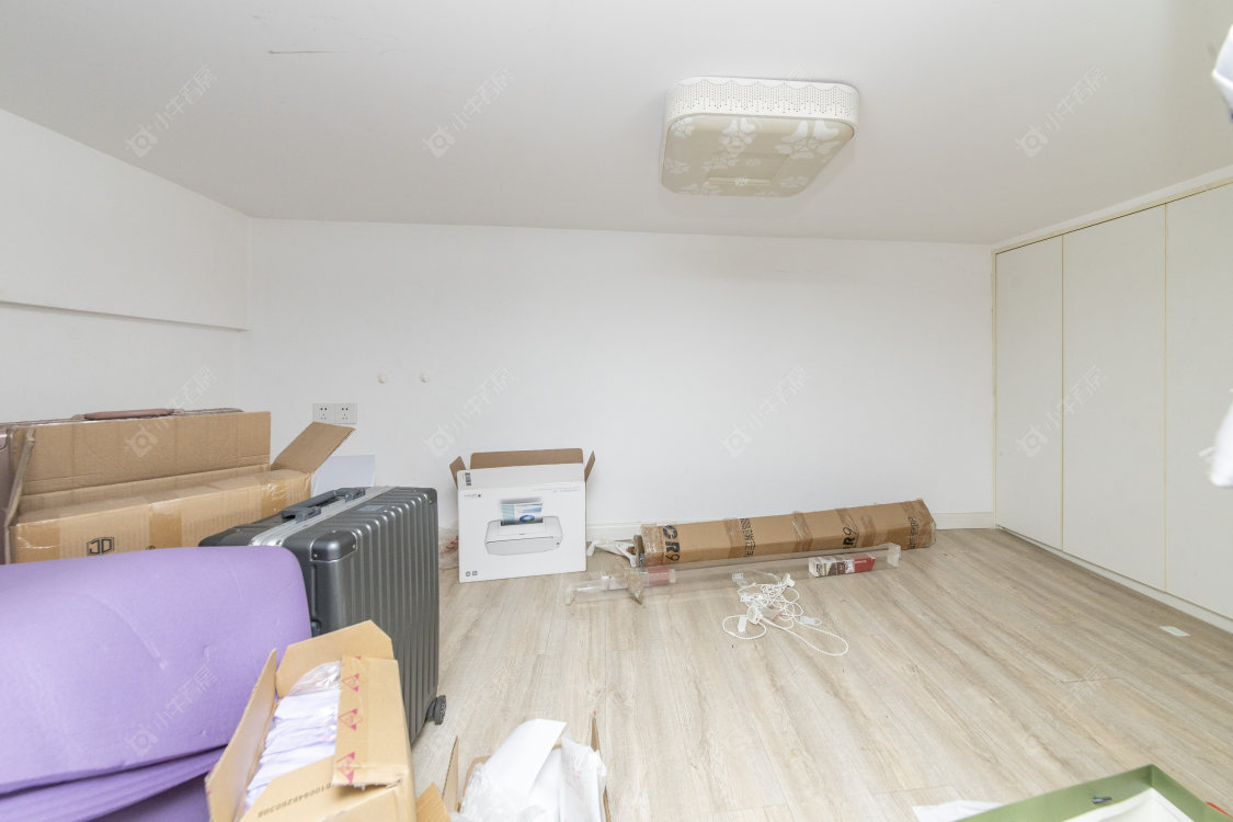 常州吾悦广场金苹果公寓在售二手房源室内图_小牛看房