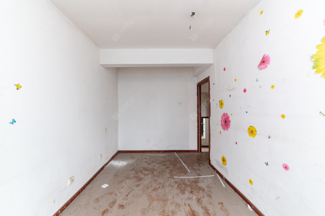 常州东渡海派青城在售二手房源室内图_小牛看房