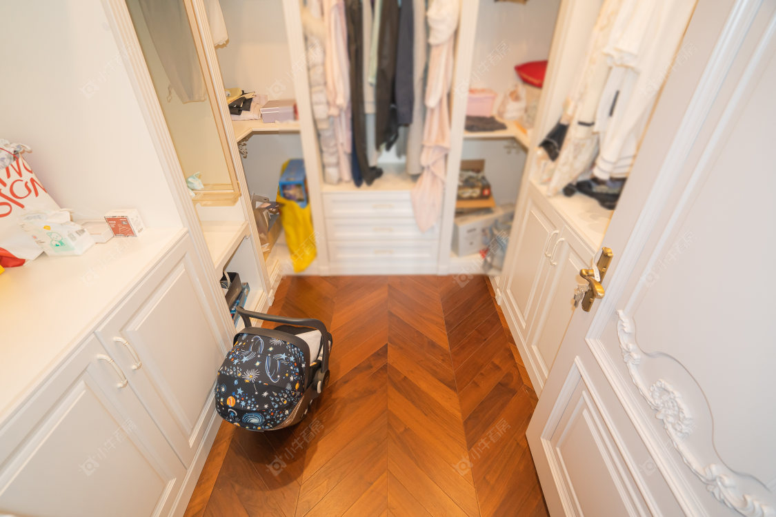 常州巨凝金水岸在售二手房源室内图_小牛看房