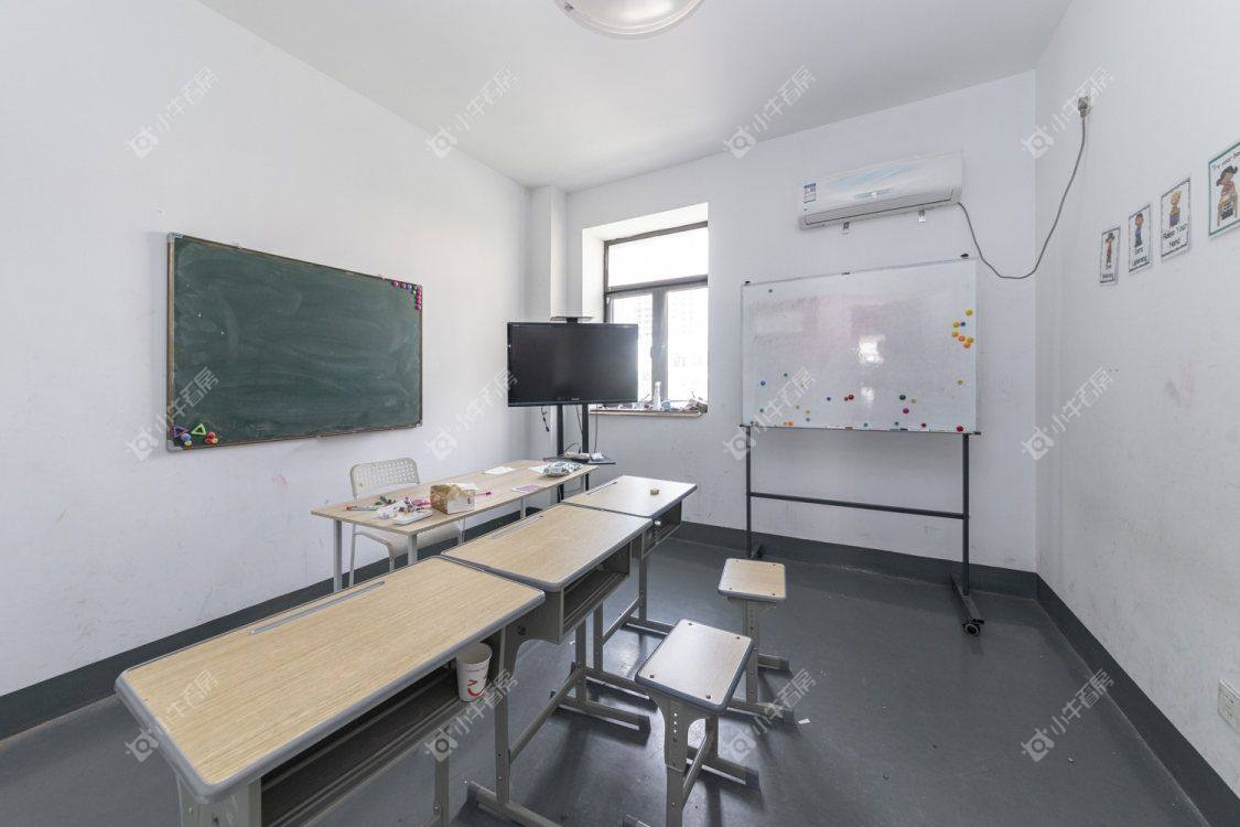 常州常发御龙山花园别墅区在租房源室内图_小牛看房