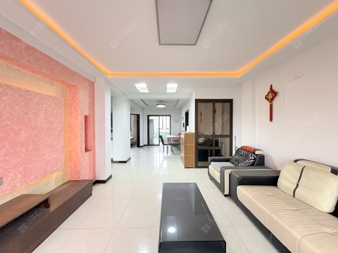 丹阳天波城在售二手房源室内图_小牛看房