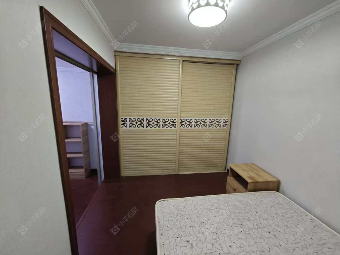 常州亚泰财富中心在租房源室内图_小牛看房