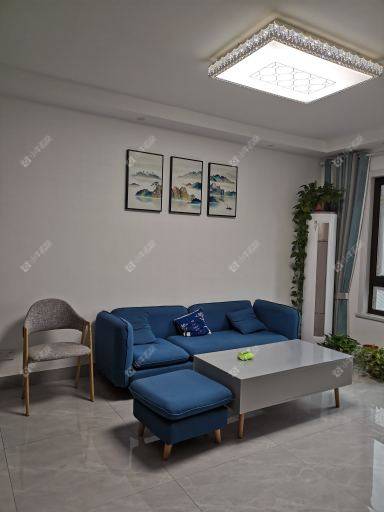 常州世茂香槟湖五期在租房源室内图_小牛看房