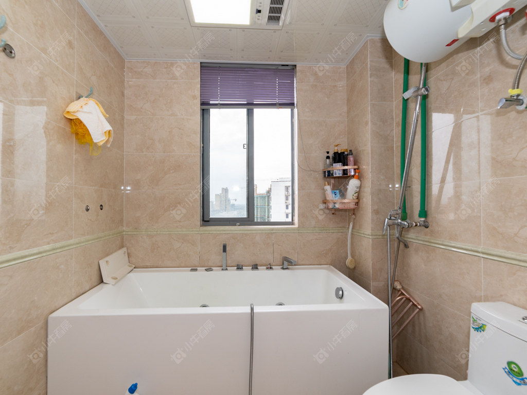 常州滨江明珠城东区在售二手房源室内图_小牛看房