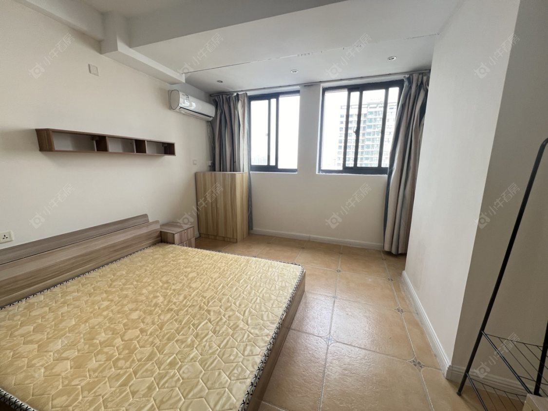 常州亚泰财富中心在租房源室内图_小牛看房