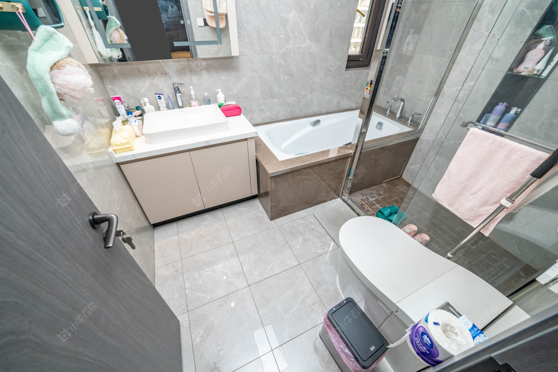 常州新城璞樾和山在售二手房源室内图_小牛看房