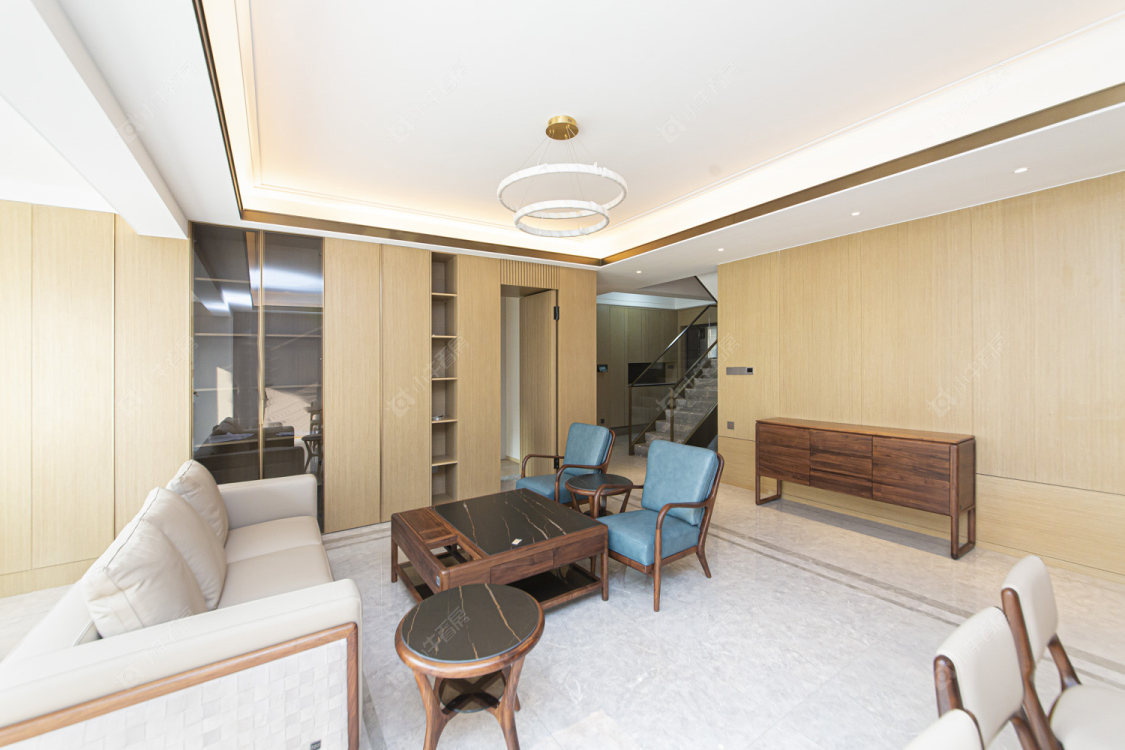 常州春秋金茂府在售二手房源室内图_小牛看房