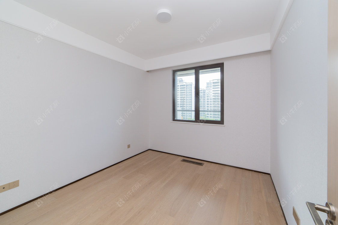 常州中建招商龙宸壹号在售二手房源室内图_小牛看房