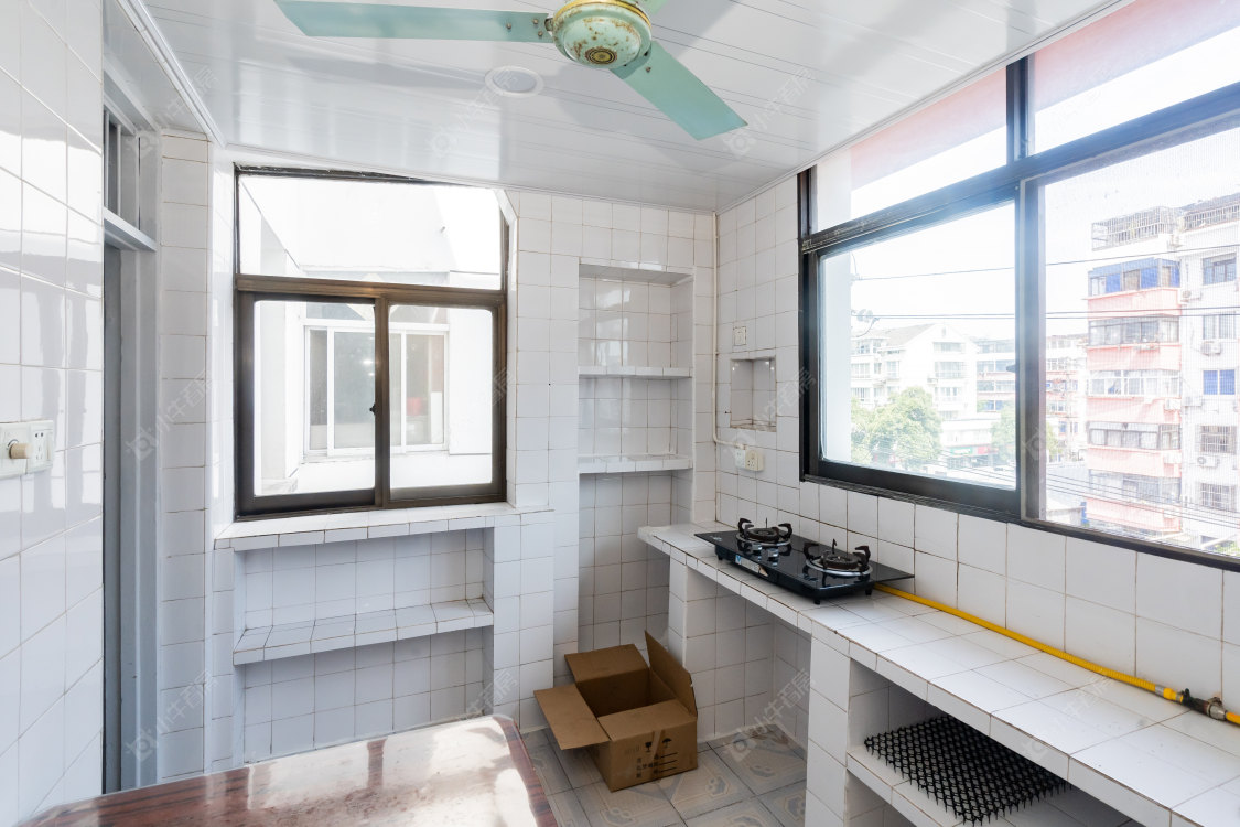 常州丽华一村在售二手房源室内图_小牛看房