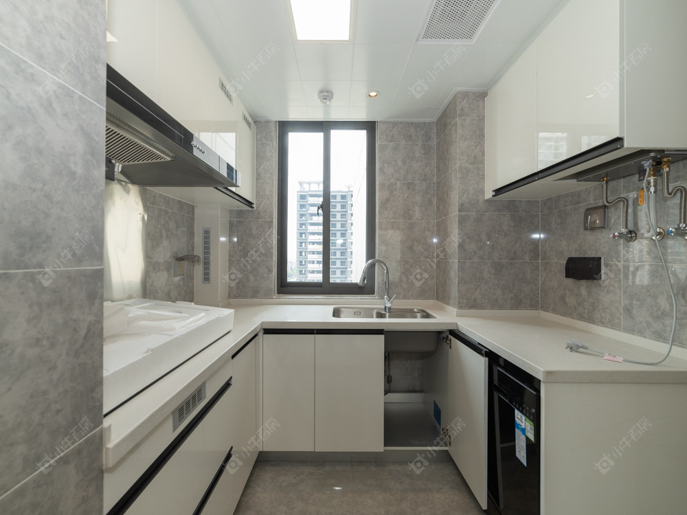 常州绿地香港名墩道在售二手房源室内图_小牛看房