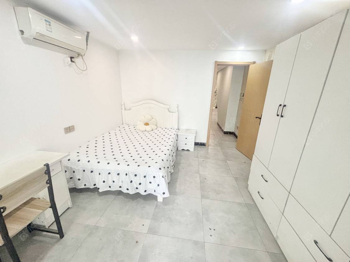 常州亚泰财富中心在租房源室内图_小牛看房