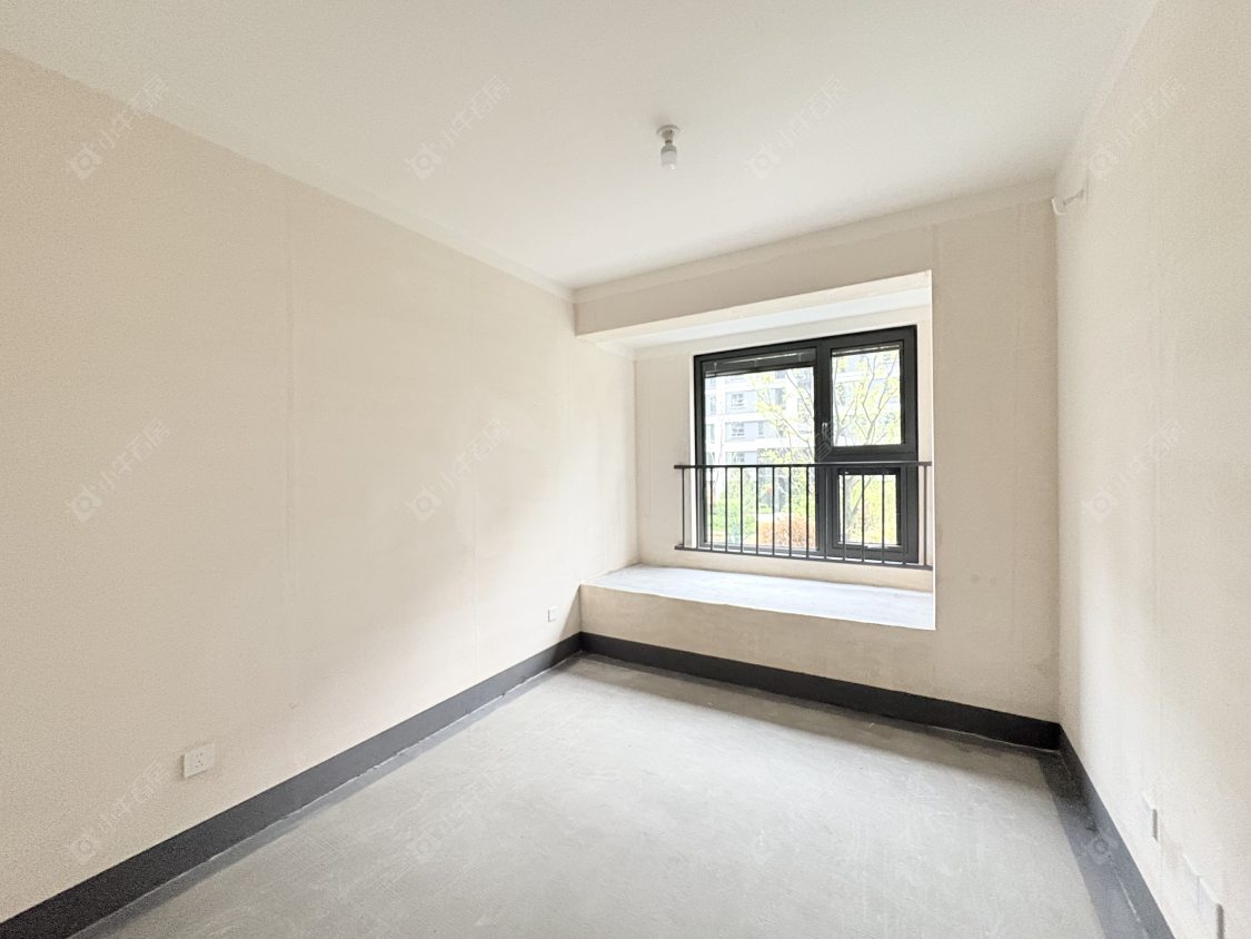 丹阳中海臻如府在售二手房源室内图_小牛看房